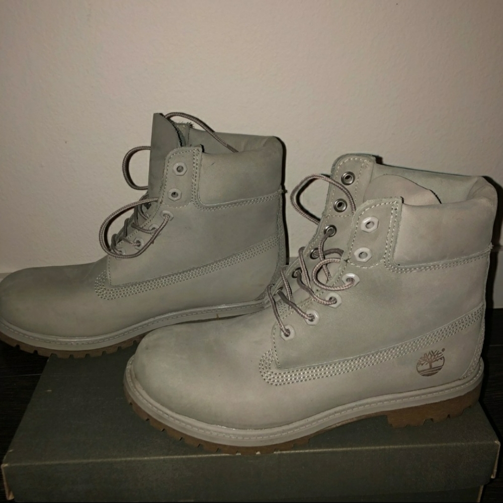 Gray Timberlands